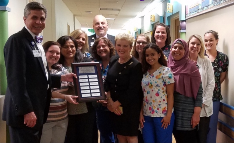 Shady Grove CPNs presented with plaque from SGMC President and their CNO